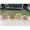 Image 1 : BUSHEL BASKETS, LOT OF FOUR