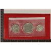 Image 2 : 1976 US SILVER 3 COIN BICENTENNIAL PF SET WITH