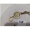 Image 4 : Vintage Anne Klein, Cutout Lion Charm Chain Toggle, Bracelet 8 Inch Round, Gold Tone