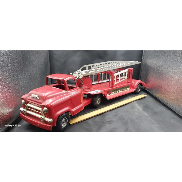 Pressed steel Buddy L fire truck 25" late 50s/early 60s