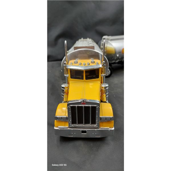 Die cast Shell tanker truck with trailer 21.5"