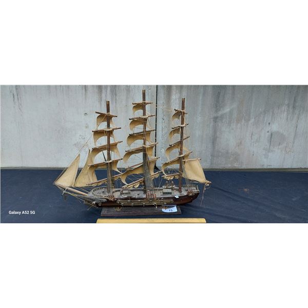 Nice wooden sailing ship model 25"
