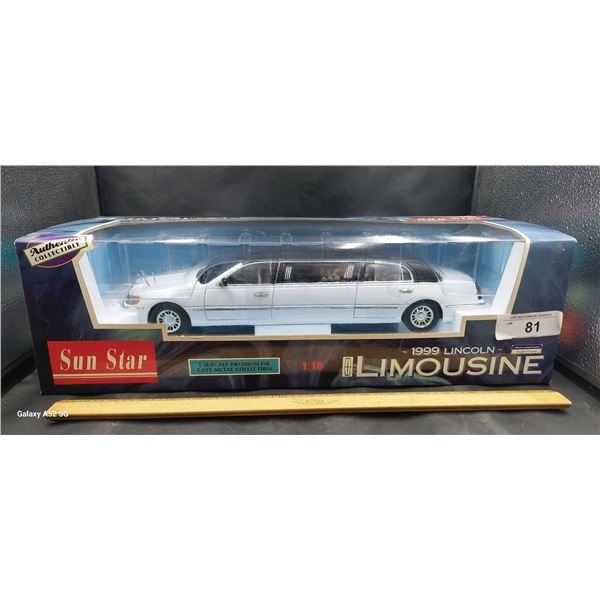 1:18 scale die cast 99 Lincoln Town Car Limo NIB "Sunstar" high quality brand