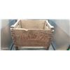 Image 3 : Vintage wooden 7-Up crate
