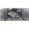 Image 1 : Star Wars Millenium Falcon 3D puzzle unopened