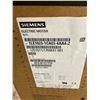 Image 2 : Siemens #1LE1023-1CA03-4AA4-Z / #1AV3130A 7.5HP Motor