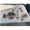 Image 1 : ASSORTED PLUMBING TOOLS