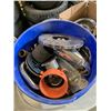 Image 2 : LARGE LOT OF PLUMBING SUPPLIES