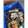Image 2 : TOTE OF VARIOUS TOOLS
