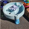 Image 2 : WATER TABLE WITH SANDBOX AND BALL TOY
