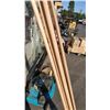 Image 3 : BUNDLE OF 5 - 10FT MAPLE STAIR NOSING