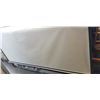 Image 2 : VIVO PROJECTOR SCREEN, WHITE