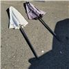 Image 1 : 2 PATIO UMBRELLAS