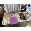 Image 1 : BAG OF BASKETBALL CARDS