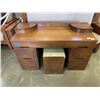 Image 1 : ANTIQUE VANITY WITH STOOL