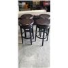 Image 2 : FOUR PIER ONE BARSTOOLS WITH SWIVEL