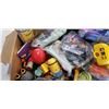 Image 2 : BOX OF 50 NEW AND USED TOYS