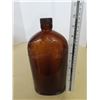 Image 2 : Wisers bottle, 40 OZ, 1930's