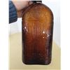 Image 4 : Wisers bottle, 40 OZ, 1930's