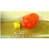 Image 1 : 2 plastic piggy Banks