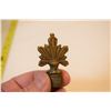 Image 2 : Finial & Stone Carving