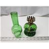 Image 4 : Green glass oil lamp, w/ green chimney - 11.5"H