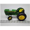 Image 1 : ERTL, John Deere model tractor - diecast