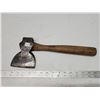 Image 1 : "Plumb" hatchet axe