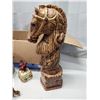 Image 2 : Box of misc items - Horse head figurine, bird music box, radio, book ends, etc.