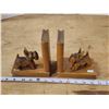 Image 1 : Pair of wooden dog bookends