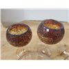 Image 3 : 3 Stemmed candle holders and 2 sundae cups