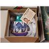 Image 2 : Box of Christmas décor