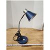 Image 2 : Desk lamp