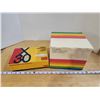 Image 1 : 2 Vintage cameras - Polaroid & Kodak, in original boxes
