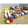 Image 2 : Lot of salt and peppper shakers
