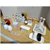 Image 2 : Lot of salt and peppper shakers