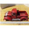 Image 1 : Vintage red metal truck-1940?