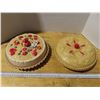 Image 1 : Pair of ceramic strawberry and cherries pie dishes