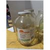 Image 2 : Lot of 6 4 large jars-2 without lids
