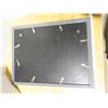 Image 3 : Trend setter poster frame