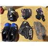 Image 1 : Underarm shoes size-UK 6 and gloves, knee protector