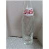 Image 3 : 6 vintage pepsi bottles with case