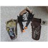 Image 4 : Toy gun holster w/2 toy guns