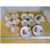 Image 2 : Teacup and Saucer