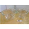 Image 4 : 5 glass Dishes
