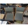 Image 1 : two chairs