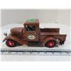 Image 1 : Vintage 1934 ford pick-up model