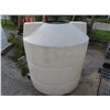 Image 2 : Large Poly Tank