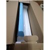 Image 1 : Bronan White Range Hood