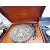 Image 3 : Crosley Vintage Style Turntable